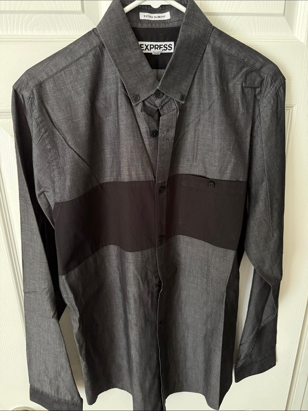 Express Two-Tone Men's Button-Up Shirt in Charcoal and Black